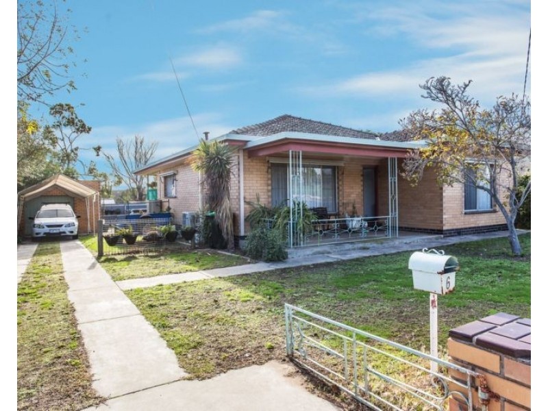 6 Scott Street, White Hills VIC 3550