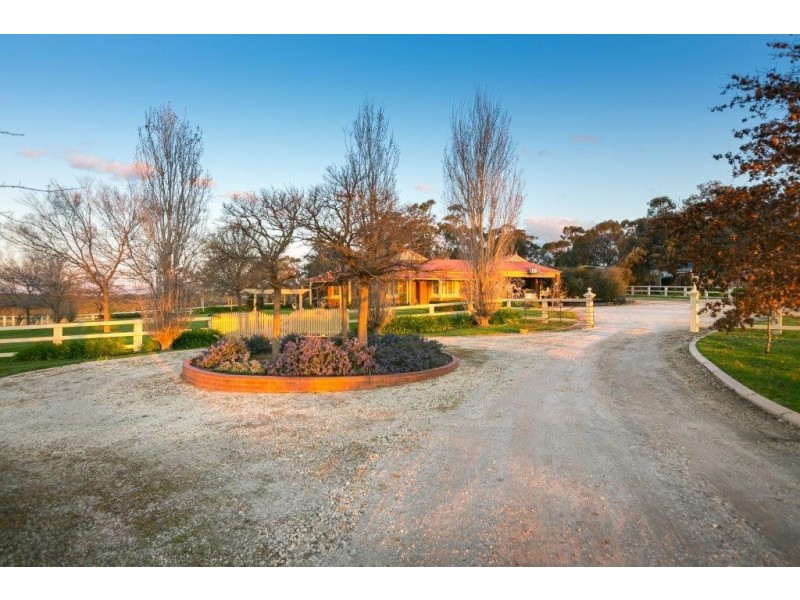 44 Hildebrandt Rise, Axe Creek VIC 3551