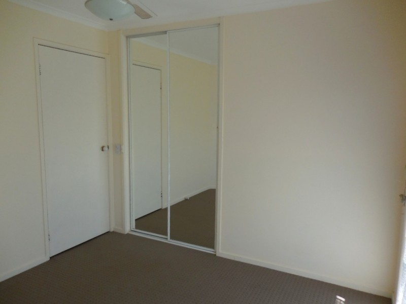 11 Sherwood Drive, Flora Hill VIC 3550