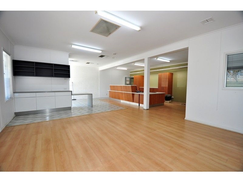 18-20 Craig Street, Long Gully VIC 3550