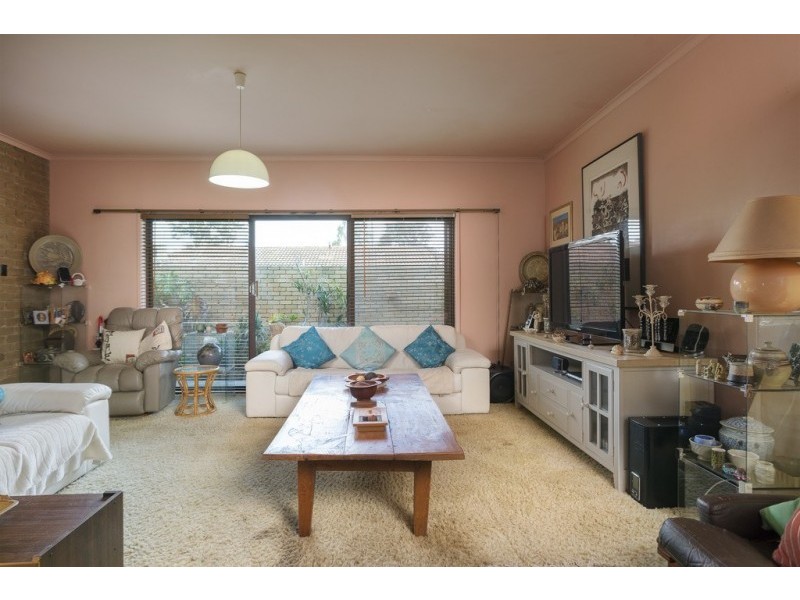 3 Albert Avenue, Strathdale VIC 3550