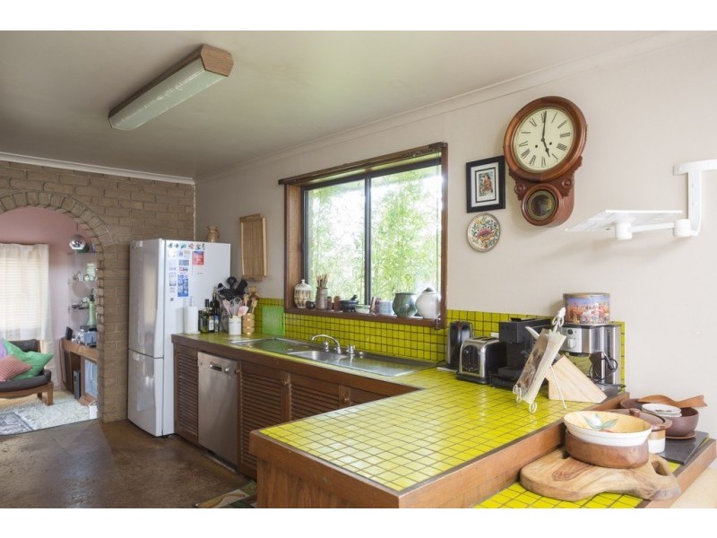 3 Albert Avenue, Strathdale VIC 3550