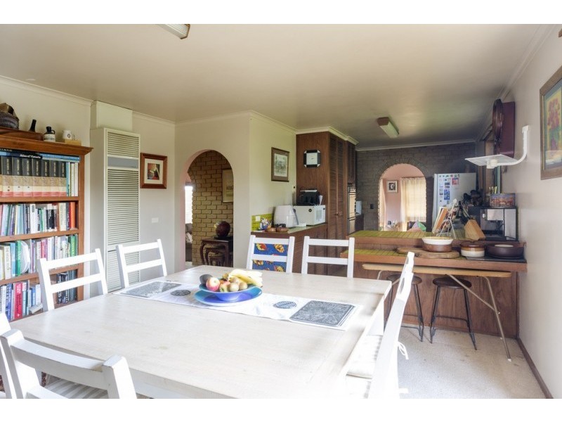 3 Albert Avenue, Strathdale VIC 3550