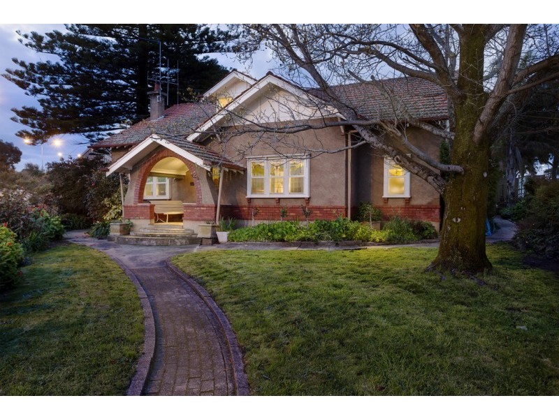 2 Eaglehawk Road, Bendigo VIC 3550