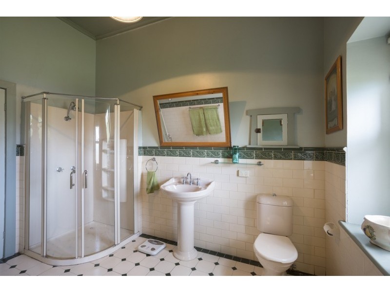 2 Eaglehawk Road, Bendigo VIC 3550