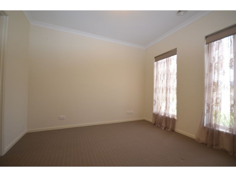 66a Raglan Street, White Hills VIC 3550