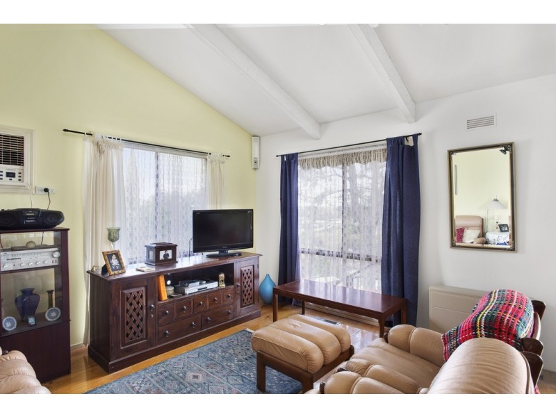 5 Mayo Court, Golden Square VIC 3555