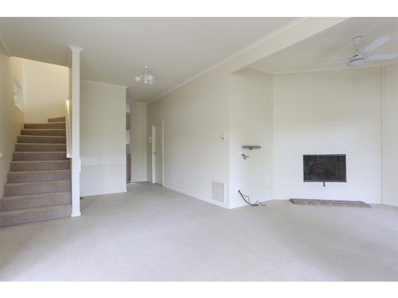 67 Honeysuckle Street, Bendigo VIC 3550