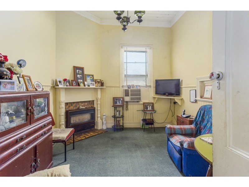 8 & 10 Panton Street, Eaglehawk VIC 3556