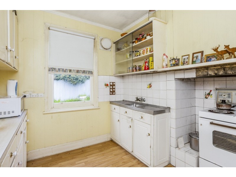 8 & 10 Panton Street, Eaglehawk VIC 3556