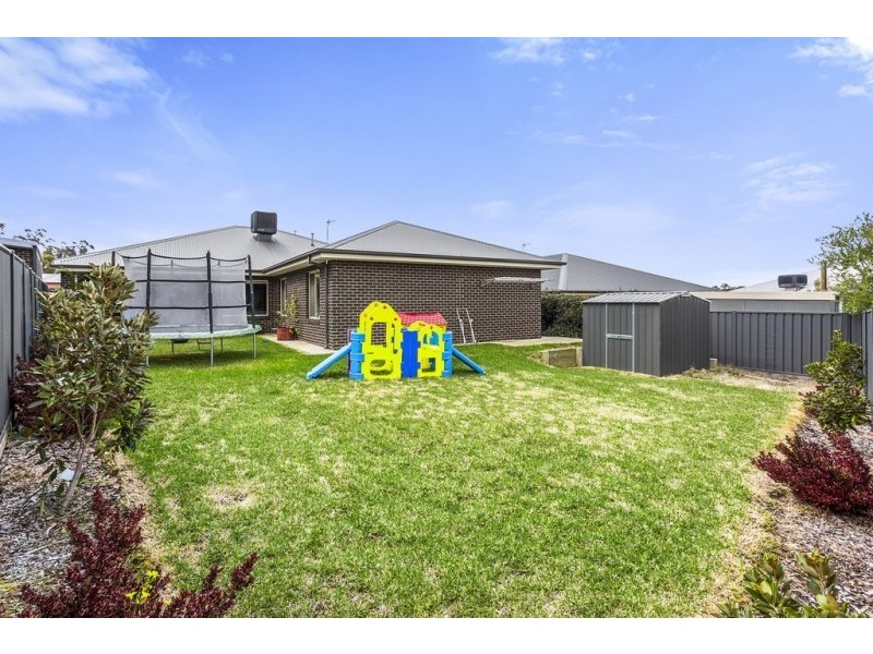 9 Riversdale Avenue, Eaglehawk VIC 3556