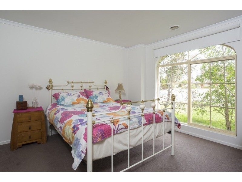 7 Manna Gum Drive, Epsom VIC 3551
