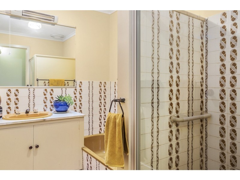 1/2 Atkins Street, North Bendigo VIC 3550