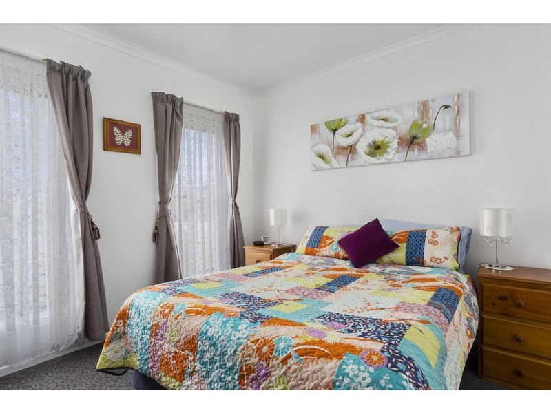 10 Ombana Court, Epsom VIC 3551