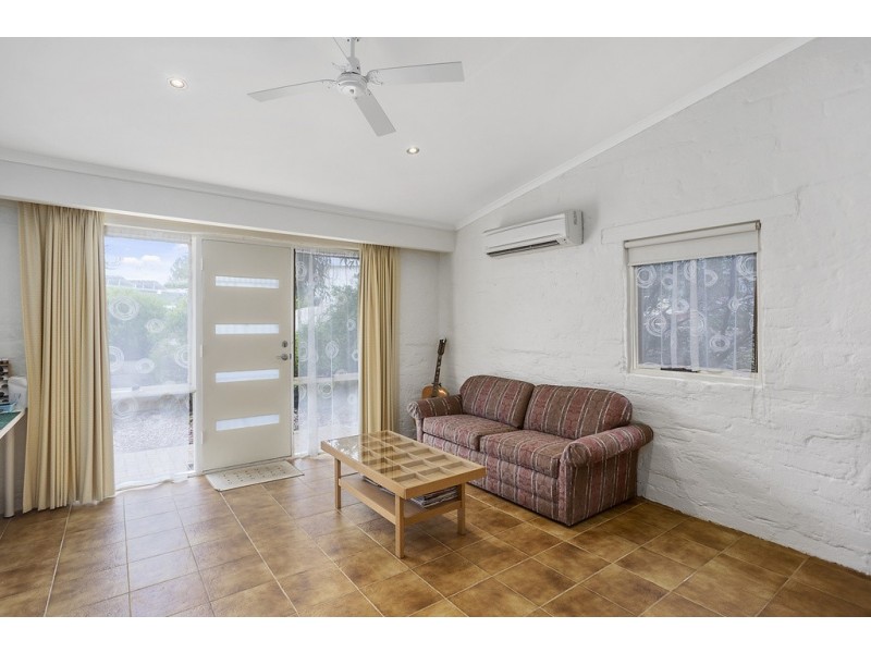 9 Oxford Terrace, Strathdale VIC 3550