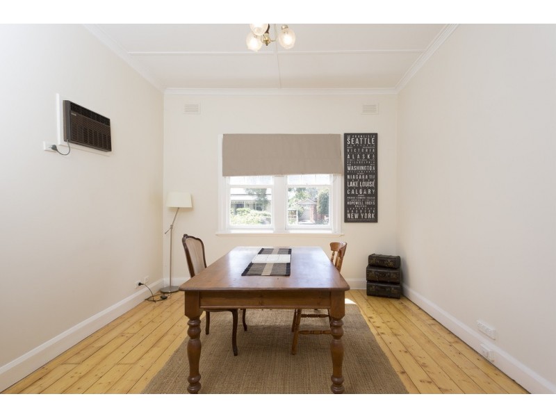 7 Rowcliffe Street, Quarry Hill VIC 3550