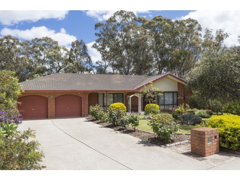 18 Warranwah Drive, Strathdale VIC 3550