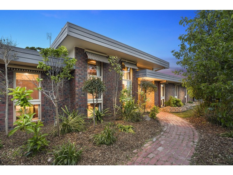 161 St Killian Street, White Hills VIC 3550