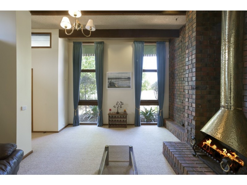 161 St Killian Street, White Hills VIC 3550