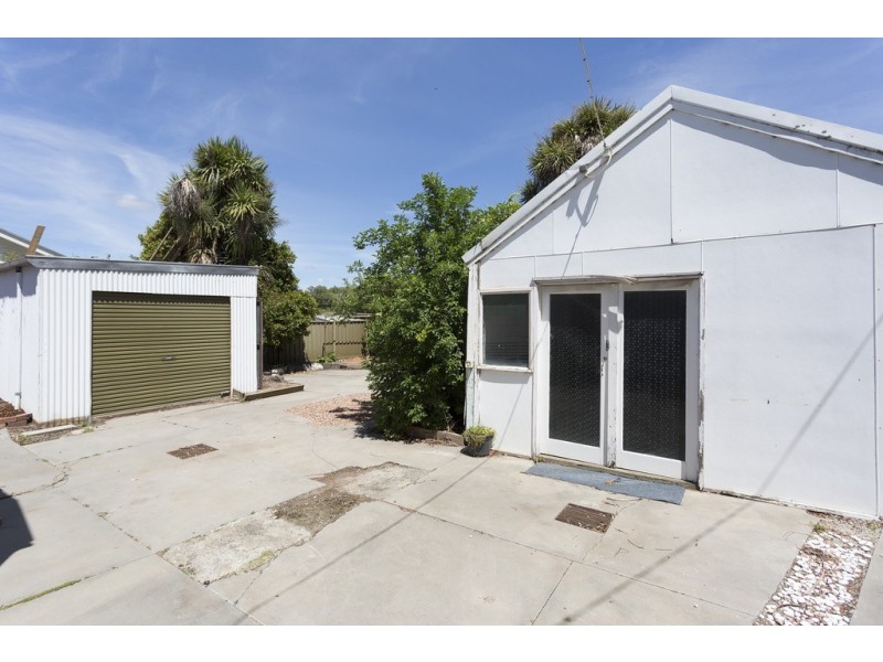 129 Lily Street, Bendigo VIC 3550