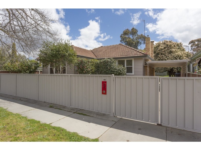 62 Mackenzie Street West, Golden Square VIC 3555