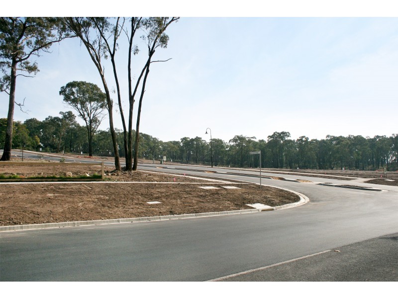 134-166 Aspinall Street, Golden Square VIC 3555