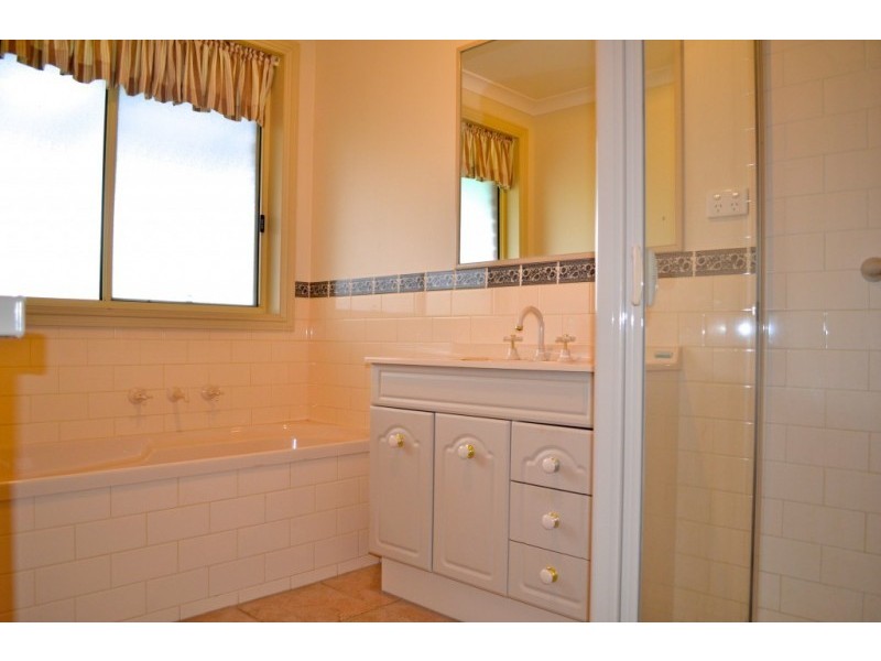 189 Lloyd Street, Strathdale VIC 3550