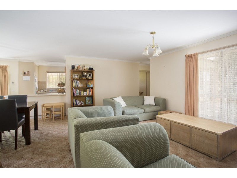 1 Biggs Court, Flora Hill VIC 3550