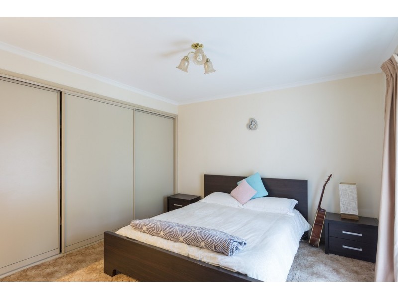 1 Biggs Court, Flora Hill VIC 3550