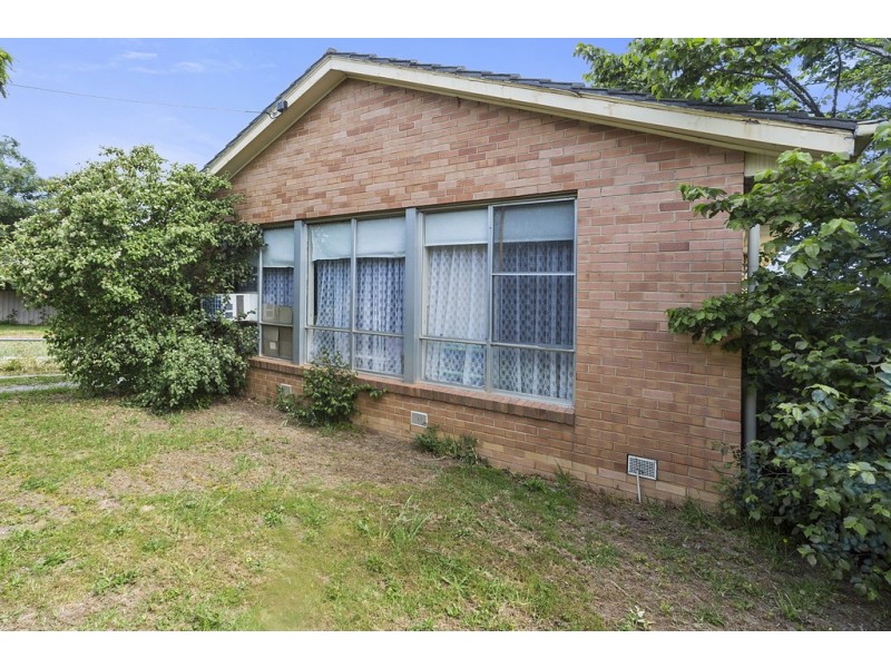 124 St Aidans Road, Kennington VIC 3550