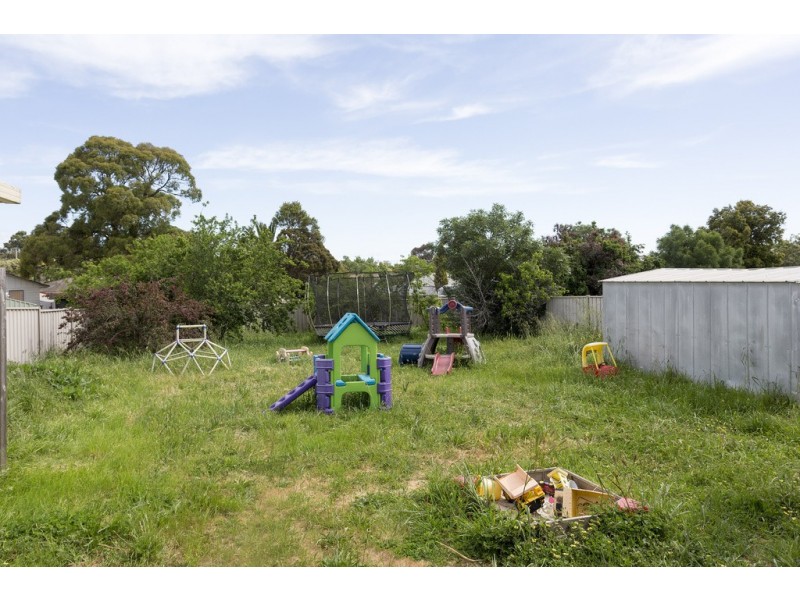 124 St Aidans Road, Kennington VIC 3550