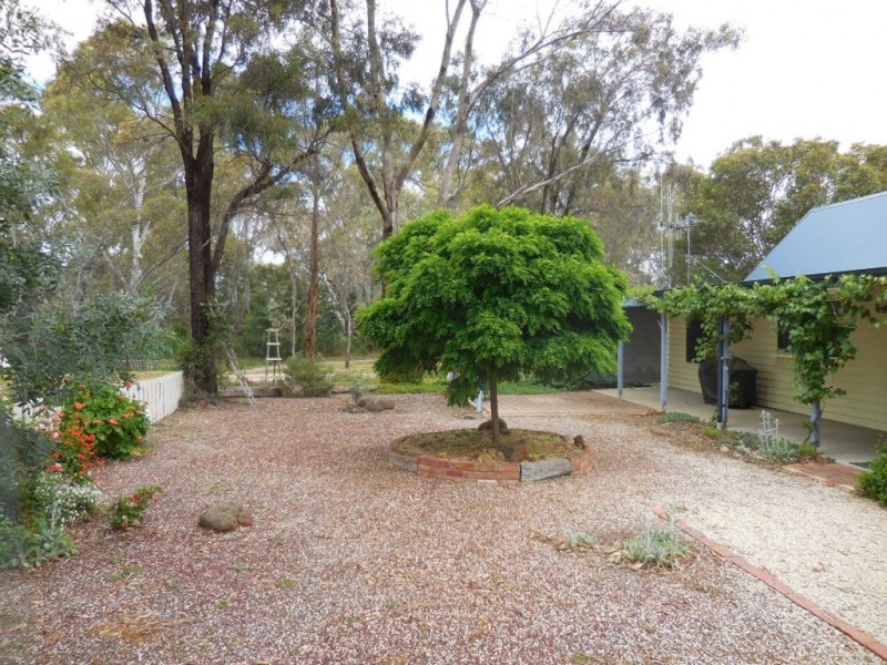 261 Guys Hill road, Strathfieldsaye VIC 3551