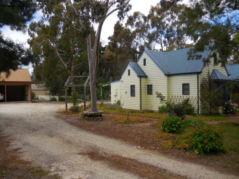 261 Guys Hill road, Strathfieldsaye VIC 3551