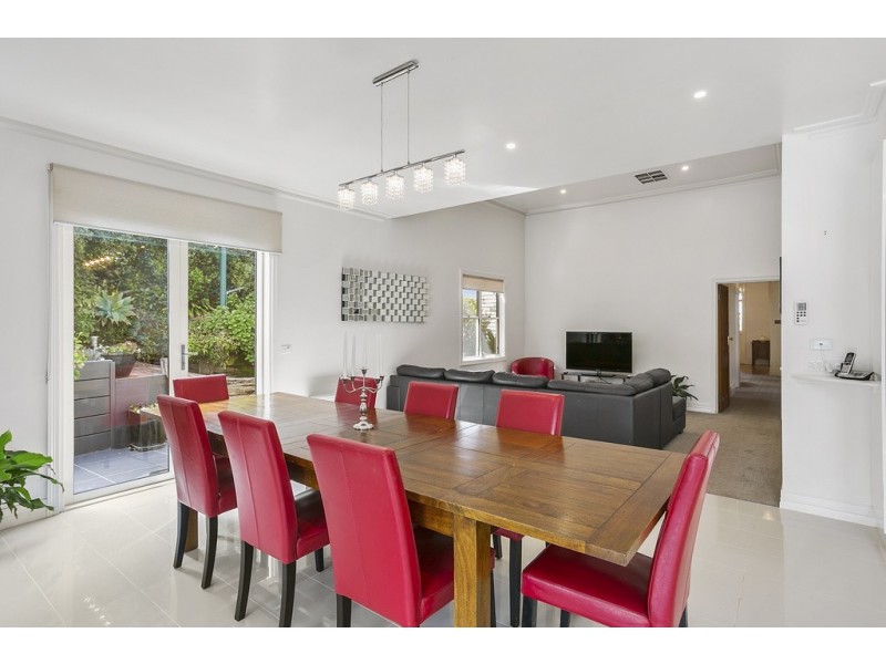 22 Reginald Street, Quarry Hill VIC 3550