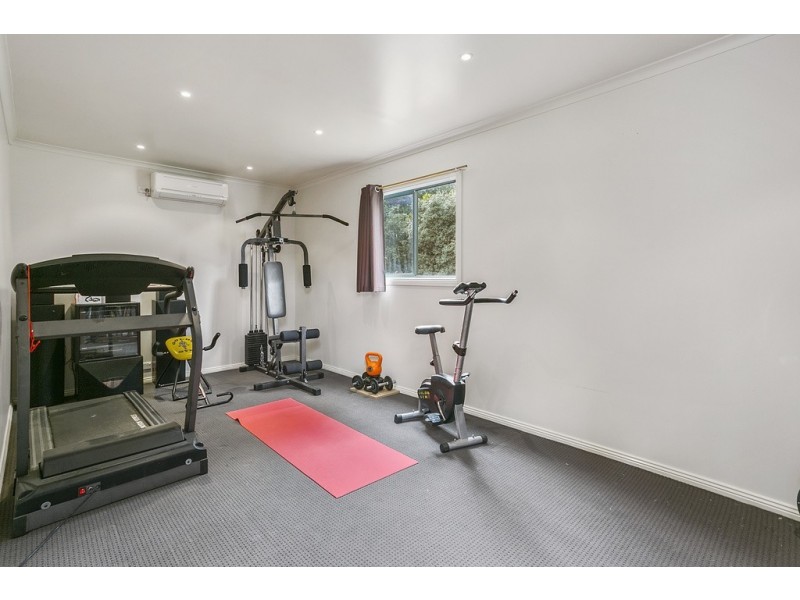 22 Reginald Street, Quarry Hill VIC 3550