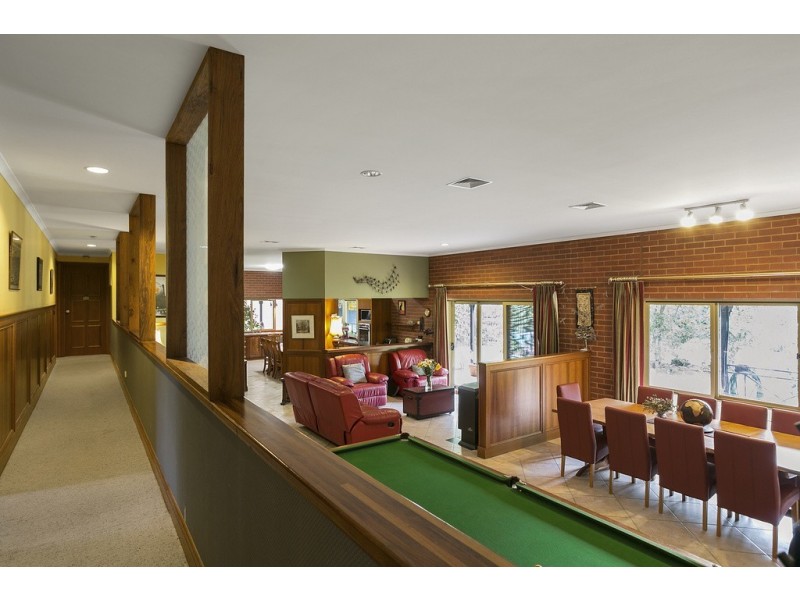 6 Frog Hollow, Strathdale VIC 3550
