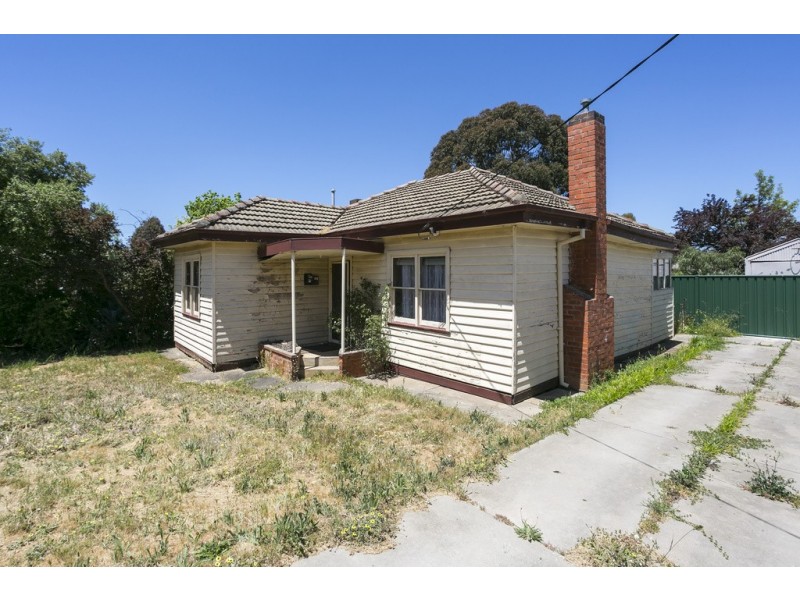 9 Dowding Street, California Gully VIC 3556