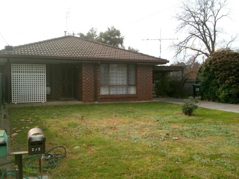 2/2 Shamrock Street, Golden Square VIC 3555