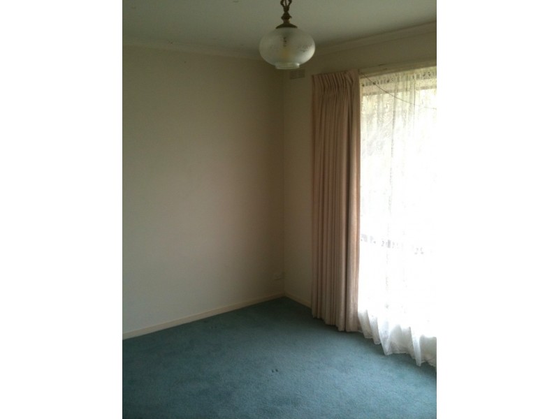2/2 Shamrock Street, Golden Square VIC 3555