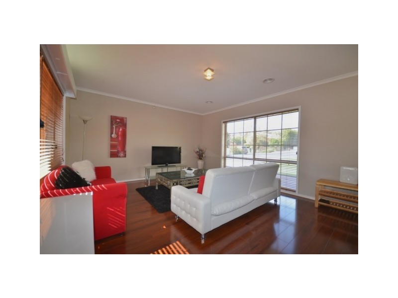 12 Bourke Drive, Strathdale VIC 3550