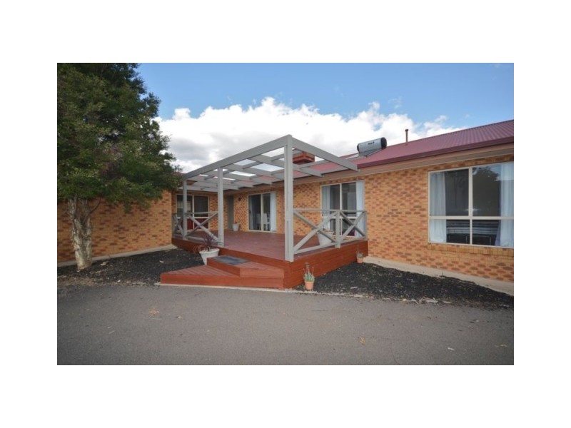 12 Bourke Drive, Strathdale VIC 3550