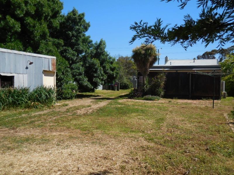 25 Howard Street, Epsom VIC 3551