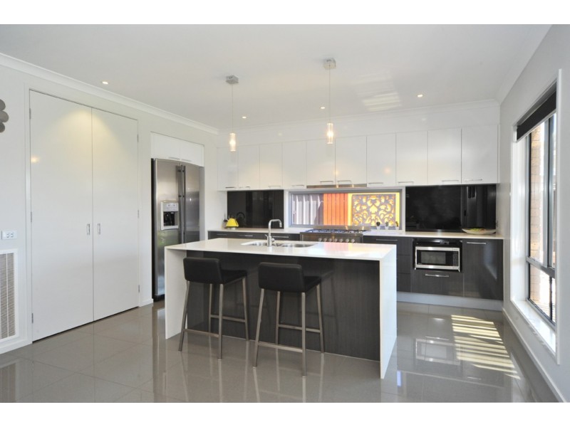 47 Solomon St, Strathdale VIC 3550