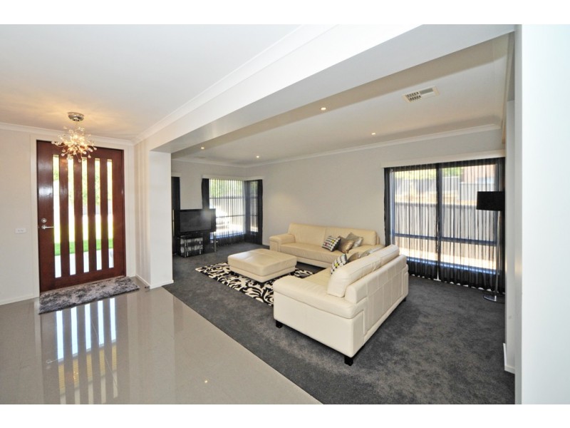 47 Solomon St, Strathdale VIC 3550