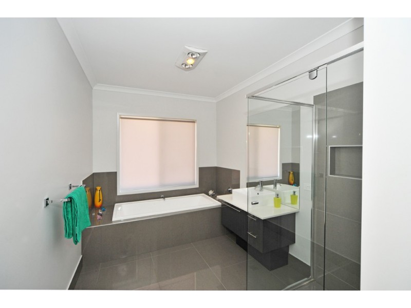 47 Solomon St, Strathdale VIC 3550