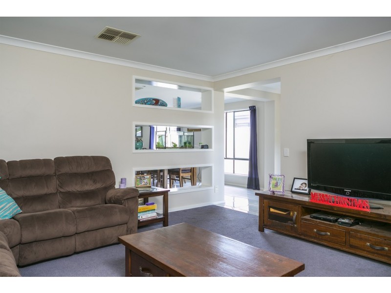 20 McConnachie Court, Epsom VIC 3551
