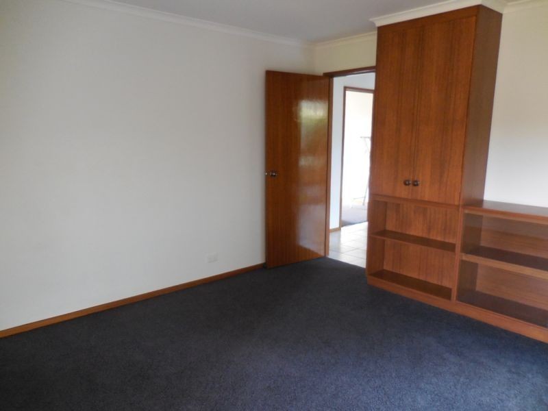 27 Ridgeway Crescent, Kennington VIC 3550