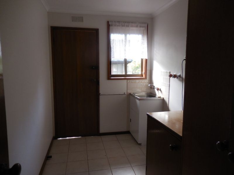 27 Ridgeway Crescent, Kennington VIC 3550