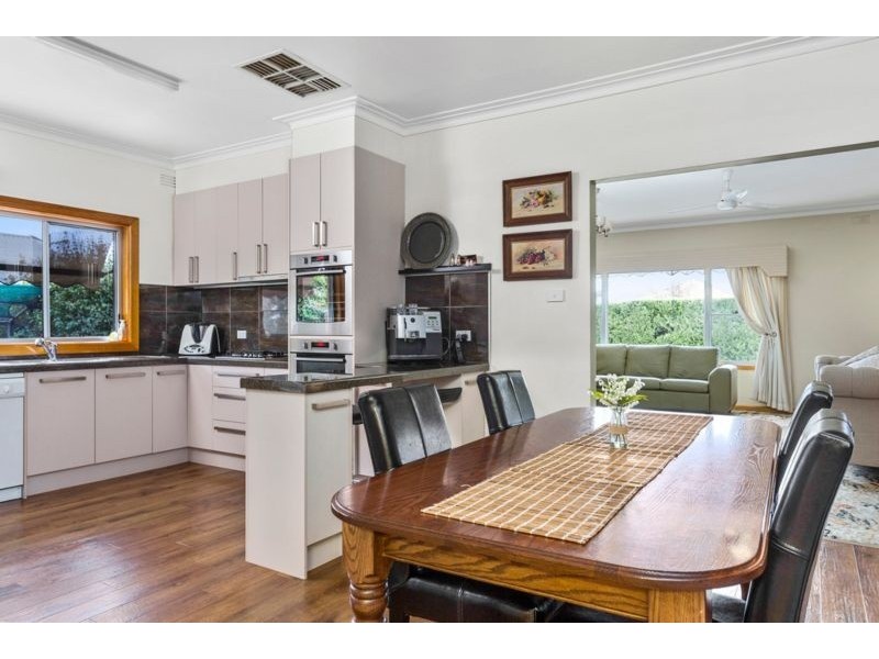 21 Lobb Street, North Bendigo VIC 3550