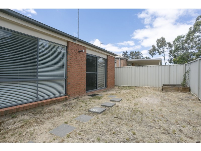 4 Mias Way, Epsom VIC 3551